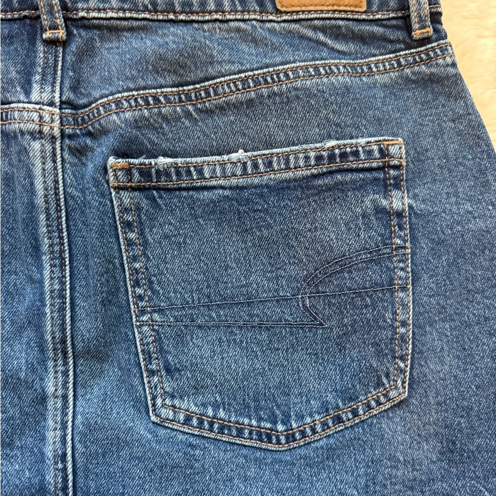 American Eagle Outfitters Blue Denim Mini Skirt NWT! - Picture 4 of 4